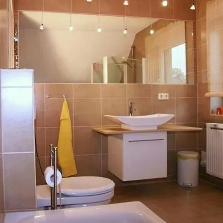 Daire Ferienwohnung In Lichtenhain Mit Grill